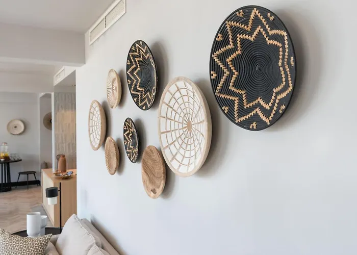 Bay Hvar מלון 4*