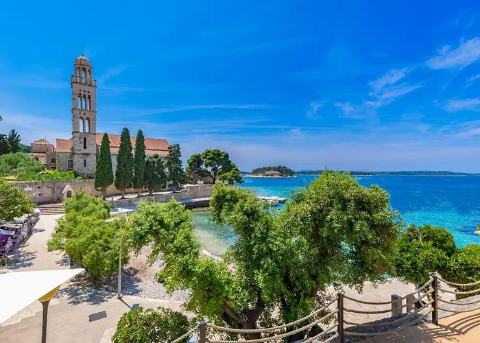 酒店 Bay Hvar 赫瓦尔