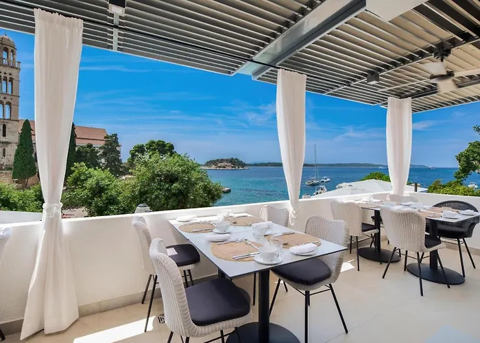 Bay Hvar 酒店 赫瓦尔